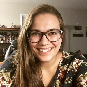 Meet your Posher, Michaela